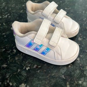 Adidas girl shoes